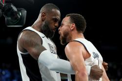 爱游戏tv-关于塞尔维亚男篮轻取法国男篮，拉塞尔统治全场的信息