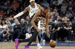 爱游戏tv-经典对决再现篮球赛场，强强碰撞令人期待的简单介绍