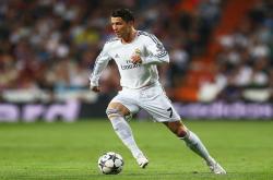 爱游戏下载-2026世界杯之夜，布鲁诺的魔法时刻，一己之力拉开差距