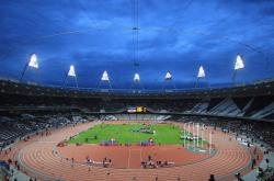 爱游戏在线-总决赛之夜，米切尔关键回合不手软，一剑封喉的孤胆英雄