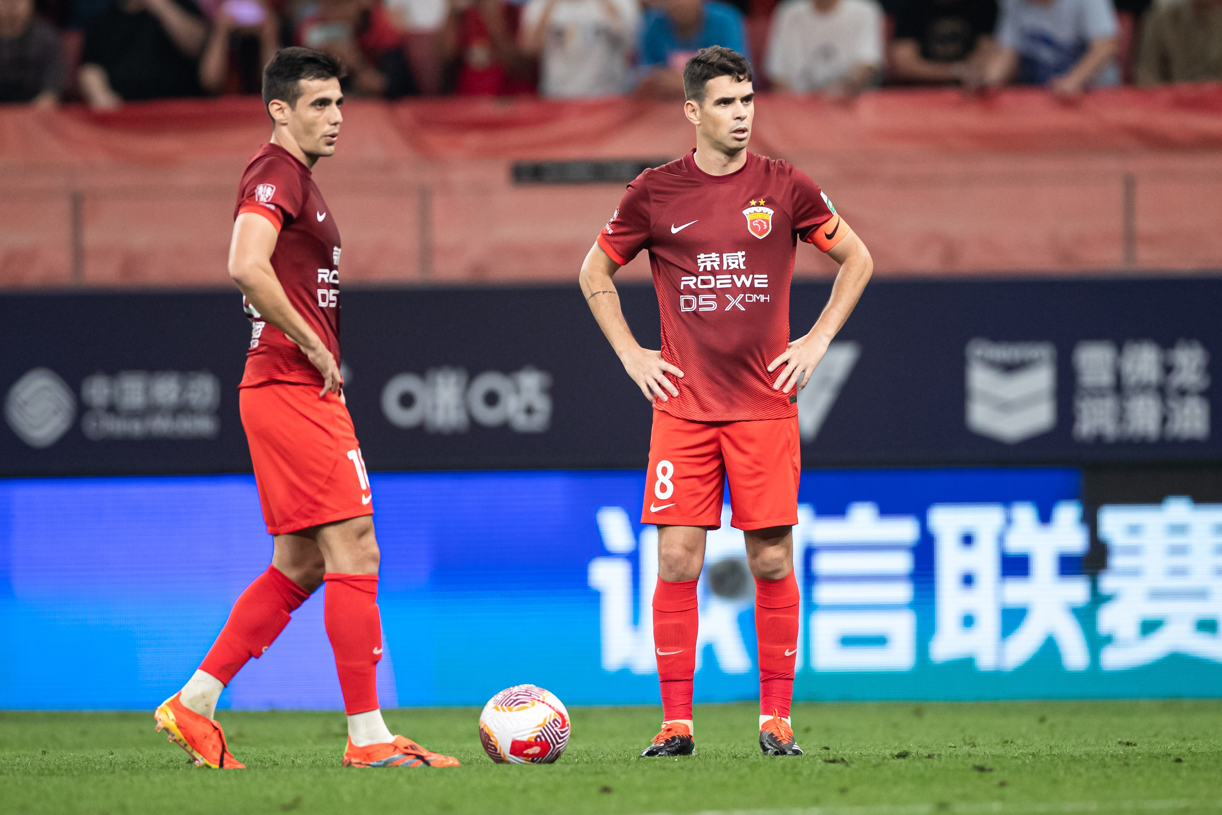 意甲劲旅客场遭遇压力，力挺坐镇主场迎战的简单介绍