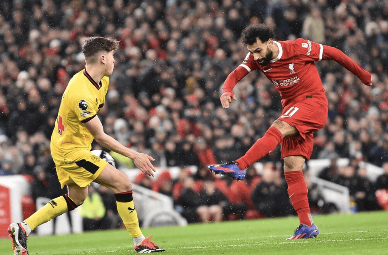 关于那不勒斯翻盘阿森纳，范戴克关键制胜的信息