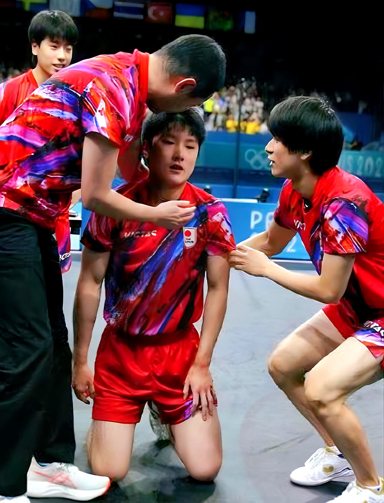 关于韩国乒乓球队完胜中国乒乓球队，张本智和送出助攻的信息