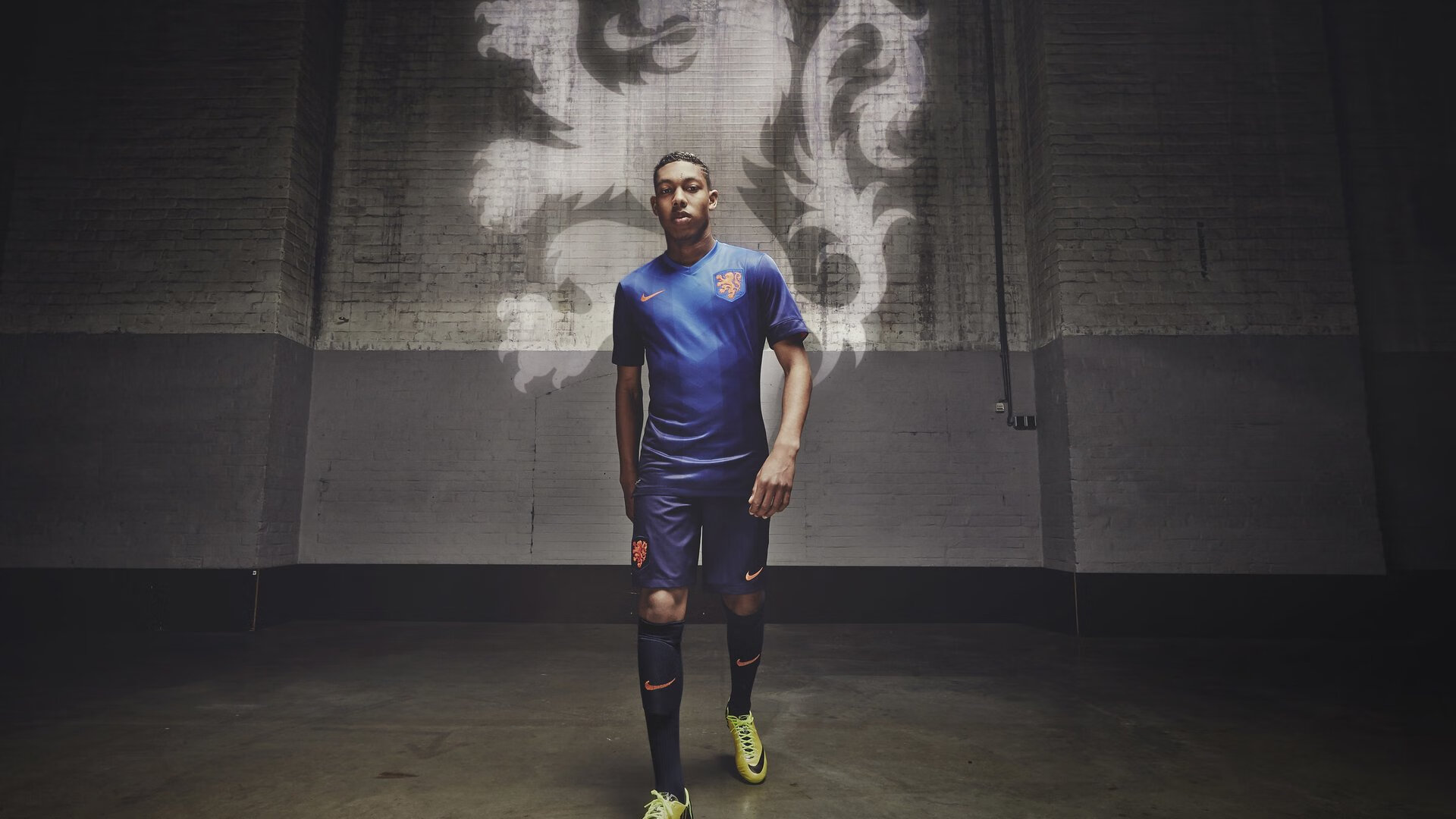 东决关键战之夜，阿尔瓦雷斯惊艳四座