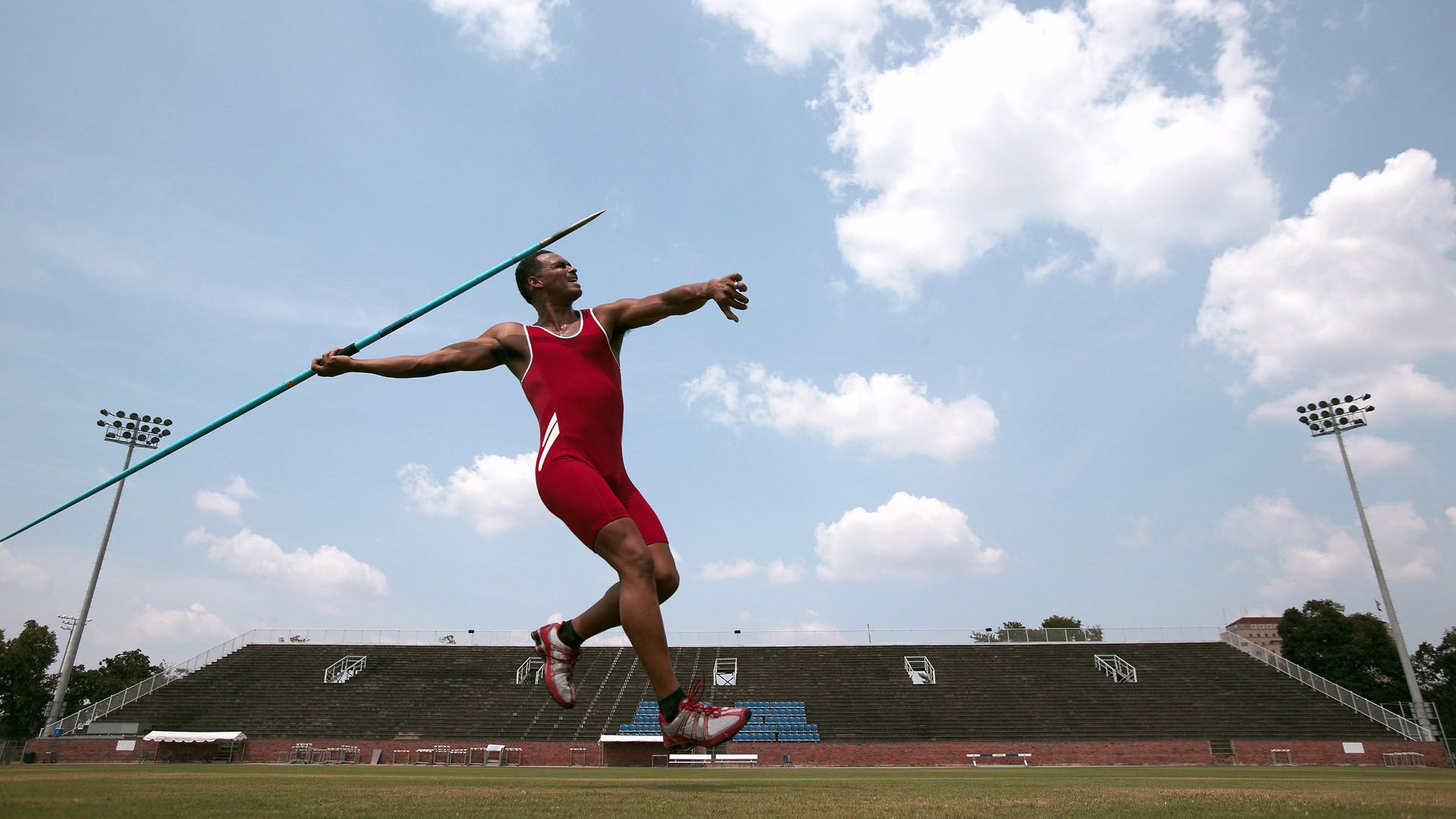 绝境铸就英雄，利拉德末节狂飙导演热火惊天逆转